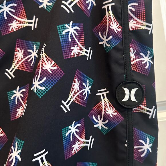 Hurley Phantom Morro Palm Tree Swim Boardshorts -18” - Picture 4 of 4